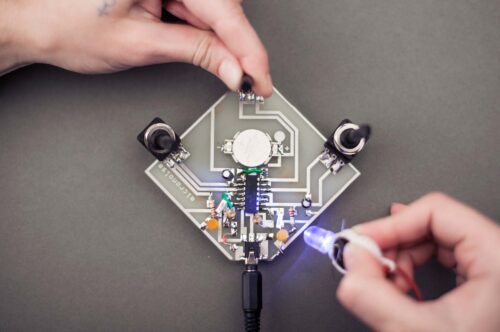 Theremini, Touchtone, Micronoise | DIY electronics
