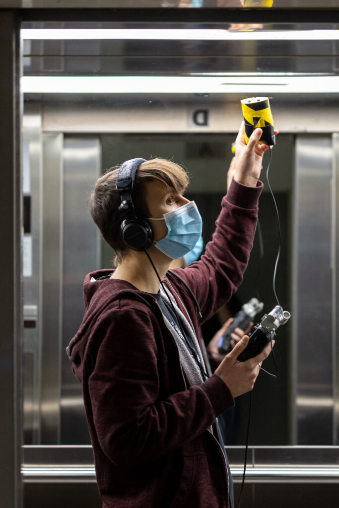 <p><a href="https://beepblip.org/in-the-field-with-emf-detector/">Terensko snemanje EMF-jev</a></p>